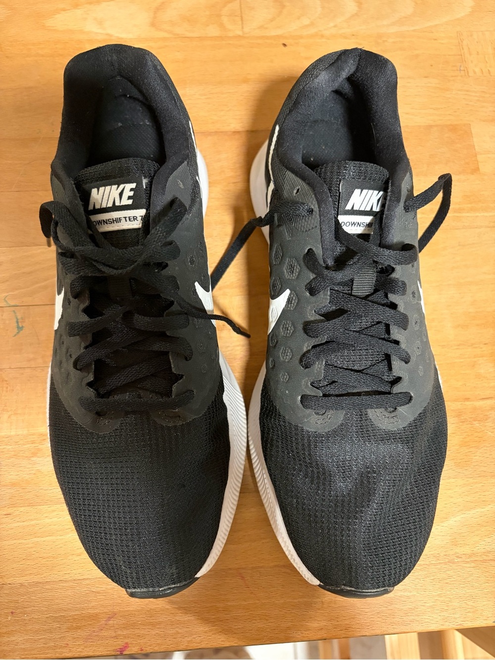 Nike Womens Downshifter 7 Running Trainers size women’s US 9.5